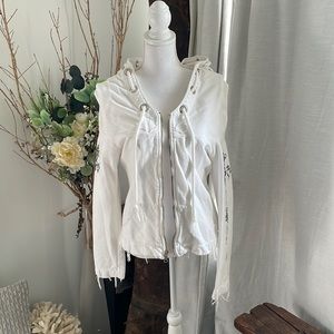 Sweatshirt with hoodie white Medium artwork on back and sleeves Lauren Moshi USA